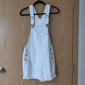 Old Navy White Overalls shorts